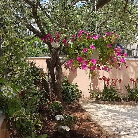 Santos Apartman