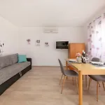 Santos Apartament *